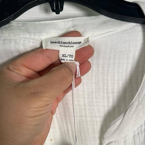 COURTNEY SHORT SLEEVE BUTTON TOP - Picture 8 of 8